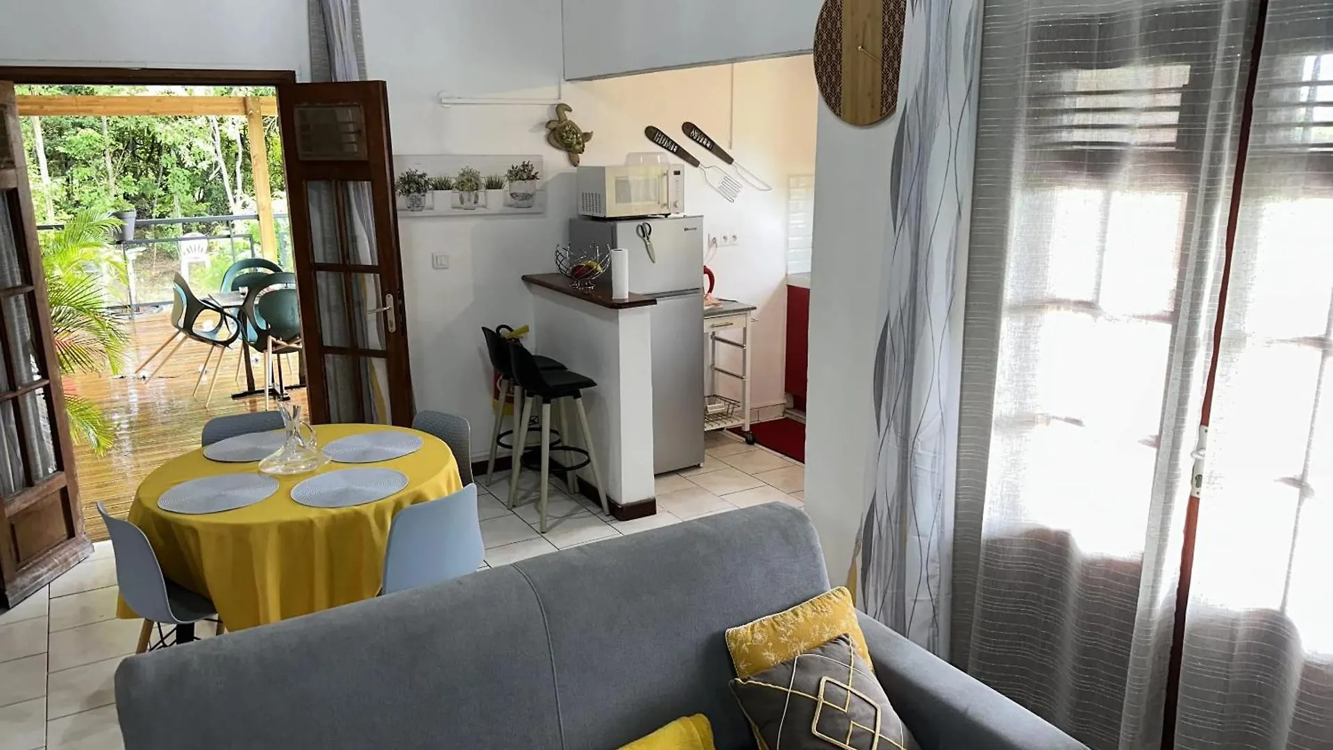 Bungalow Romantique A Deshaies + Piscine Casa vacanze