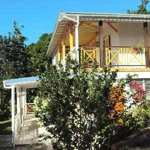  Hébergement de vacances Maison Creole Zandoli